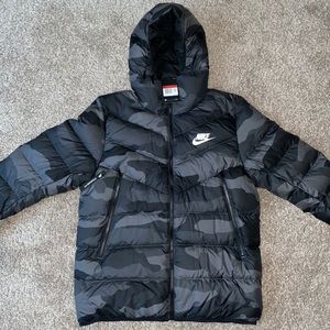 Nike puffer jacket